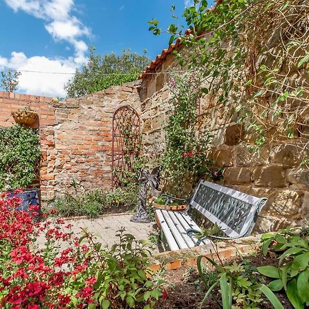 Chimes Cottage Гисборо Экстерьер фото