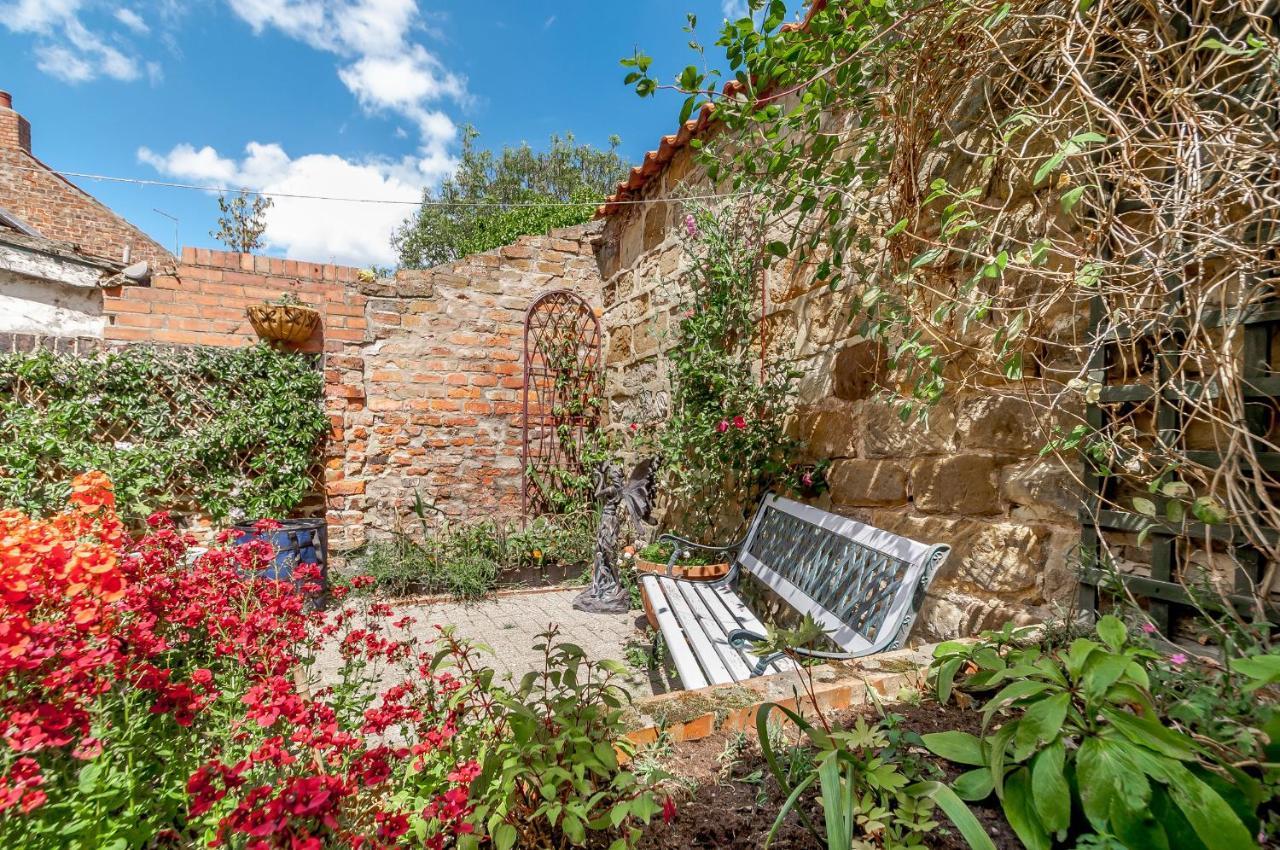 Chimes Cottage Гисборо Экстерьер фото